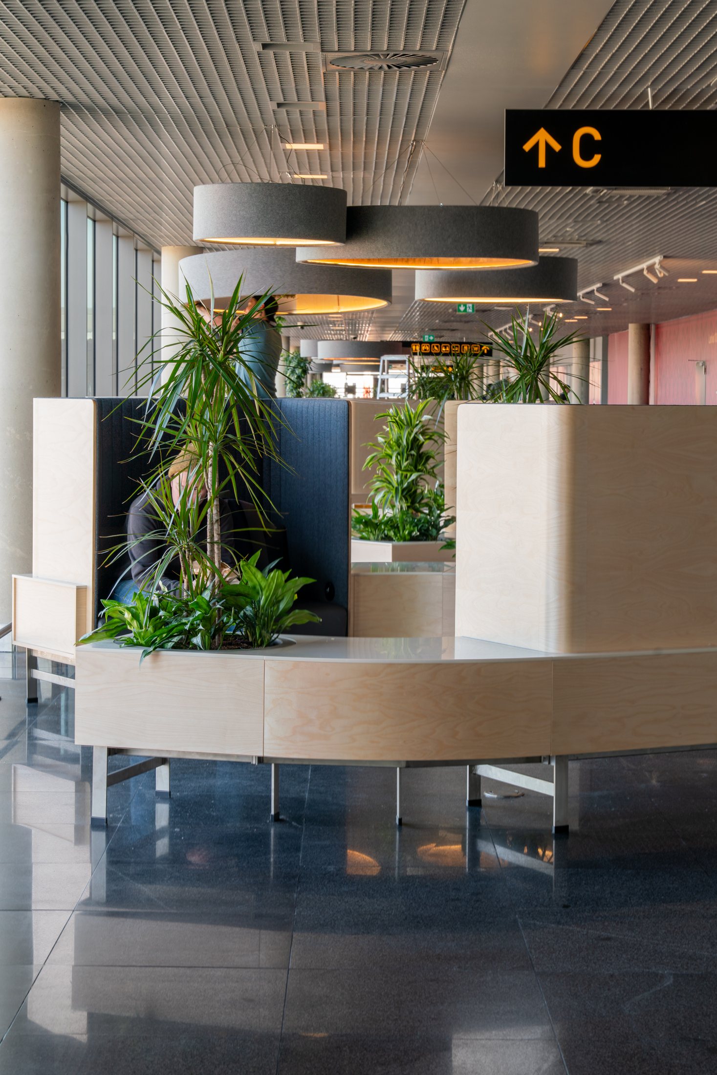 Gust acoustic seating detail