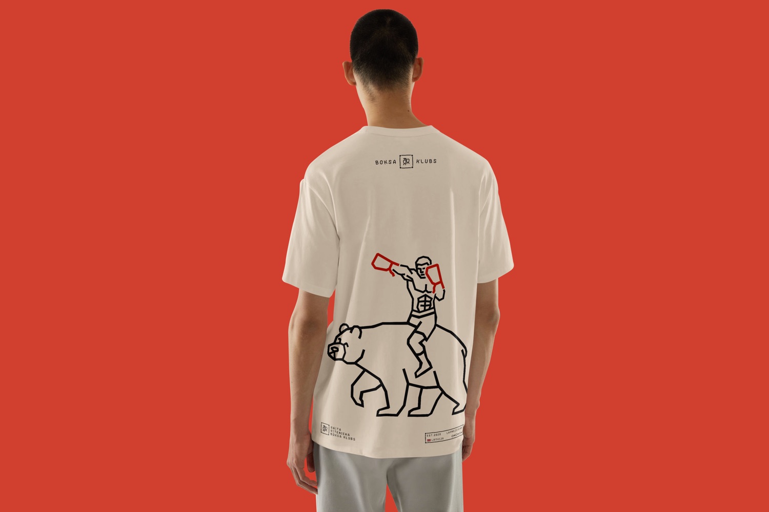 Walking bear tee